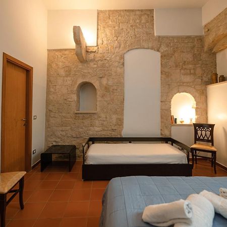 La Piccola Torre Hotel Bisceglie Bagian luar foto