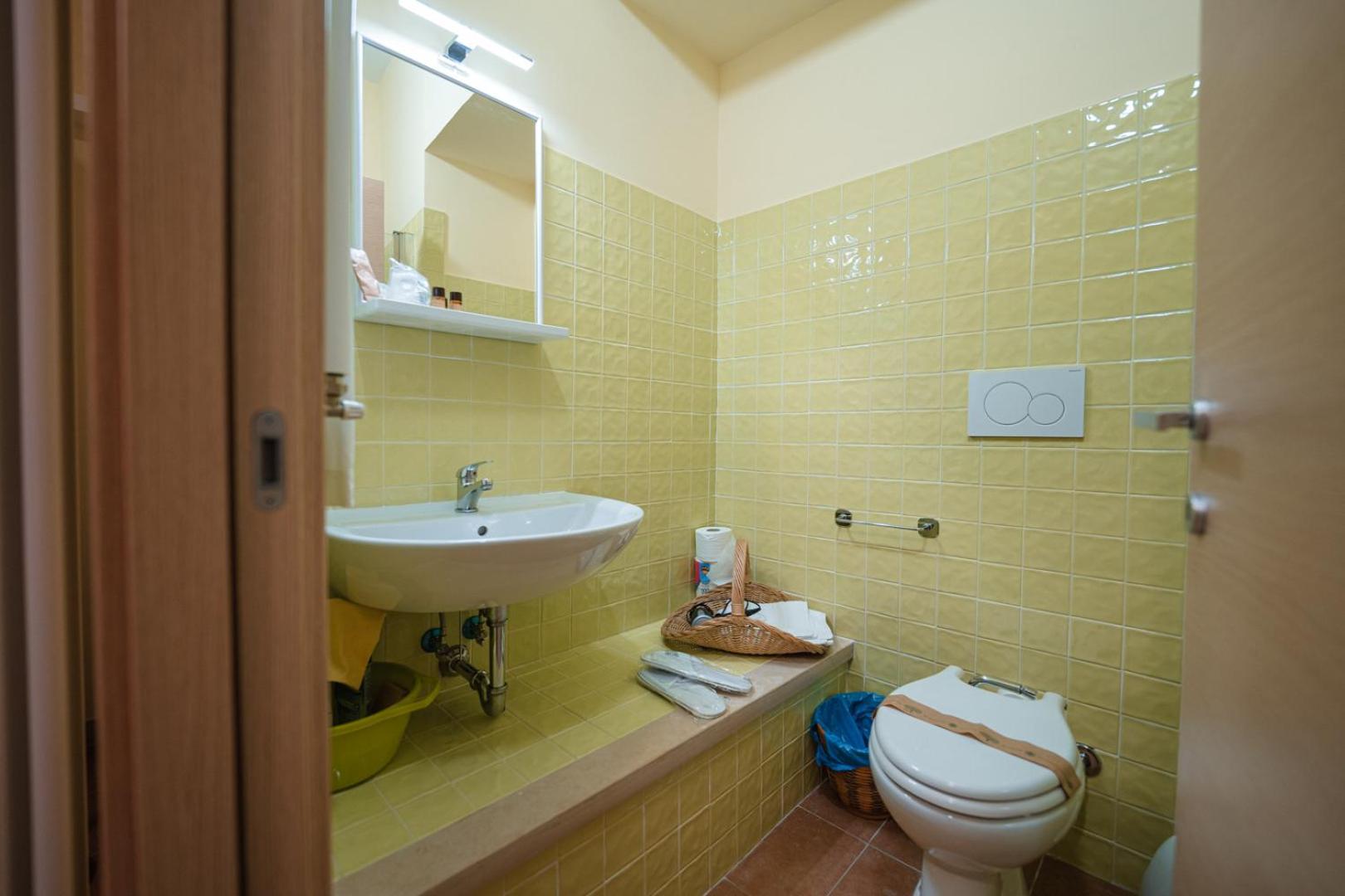 La Piccola Torre Hotel Bisceglie Ruang foto
